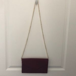 Crossbody w/ Hardware